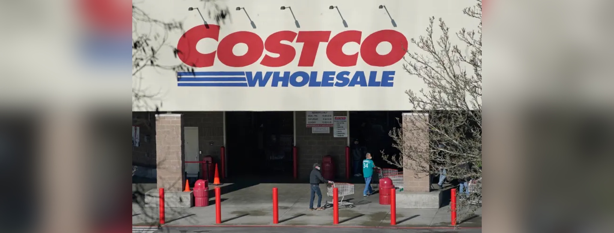 4YearOld Girl Dies After Choking While Eating A Hot Dog At Costco